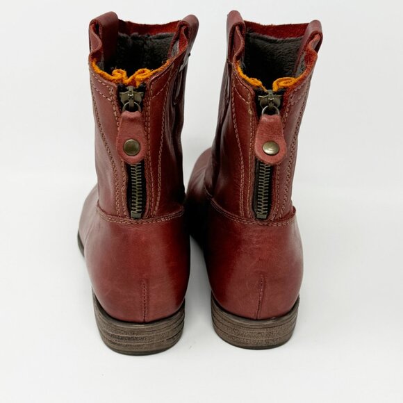 Eric Michael Womens Rust Brown Leather Pull on Back Zip Bootie Size 8-8.5 EU 39 - Picture 3 of 9
